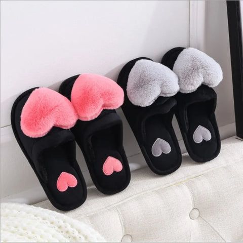 2023 Heart Shaped Slippers Women's Warm Non-slip Platform Shoes Indoor Fashion Cute Cotton Slippers Chaussons Plats