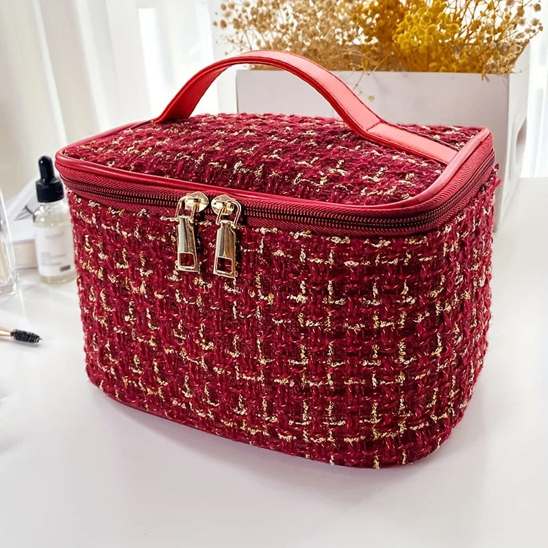 Large Capacity Portable Travel Toiletry Bag New Plaid Portable Small Fragrance Makeup Bag Go out Makeup Bag