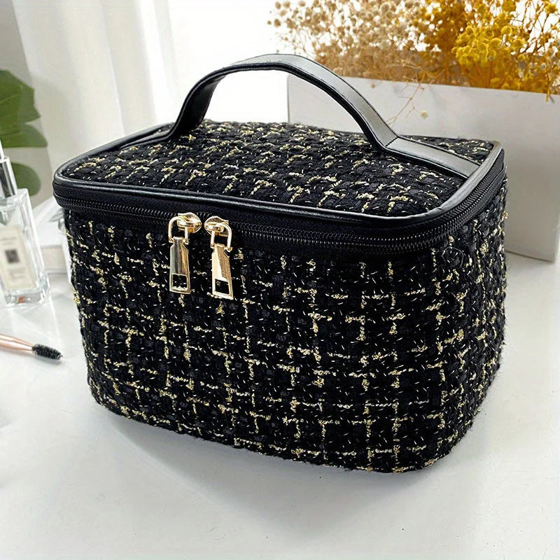 Large Capacity Portable Travel Toiletry Bag New Plaid Portable Small Fragrance Makeup Bag Go out Makeup Bag