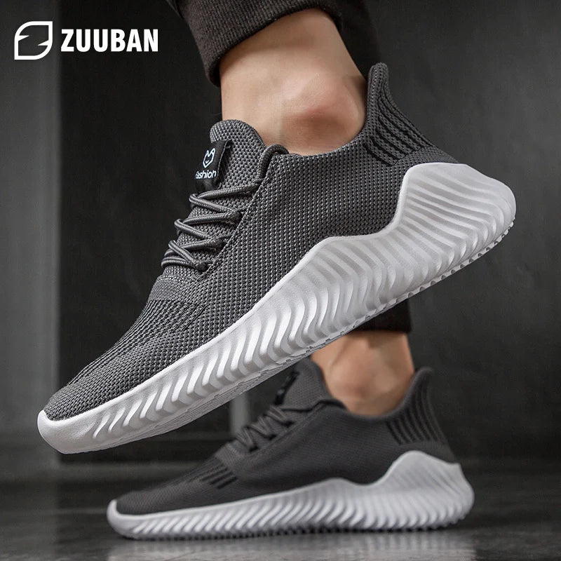 Hot Sale New Men Running Shoes Mujer Mesh Breathable White Men Sneakers Lac-up Lightweight Black Walking Men Vulcanize Shoes