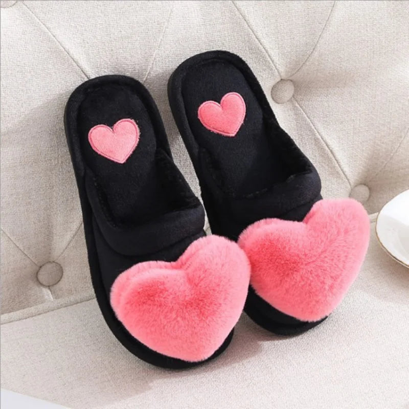 2023 Heart Shaped Slippers Women's Warm Non-slip Platform Shoes Indoor Fashion Cute Cotton Slippers Chaussons Plats